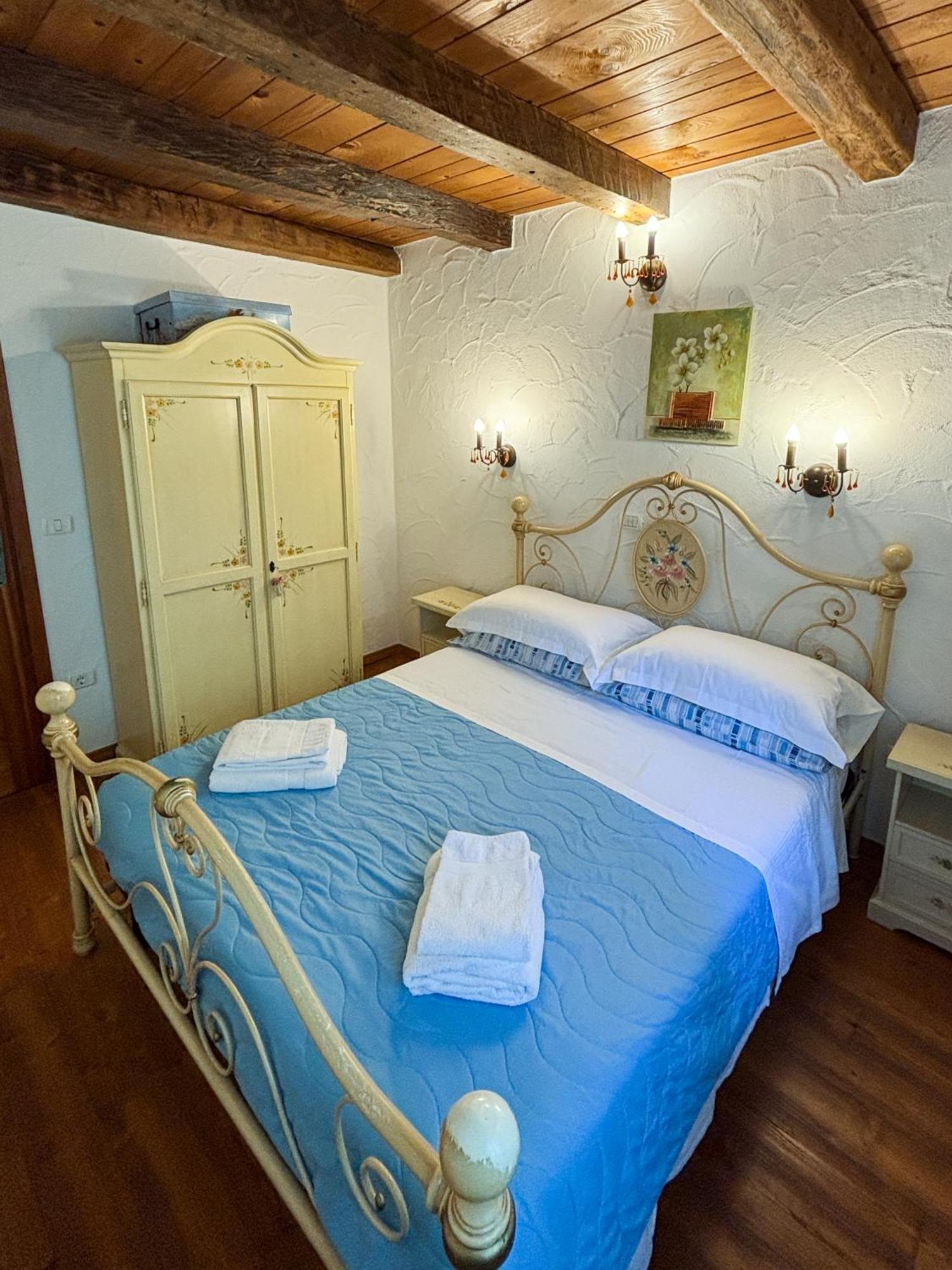 City Center Coastal Escape - Apartments With Sea View Or Cozy Room Новиград Екстериор снимка