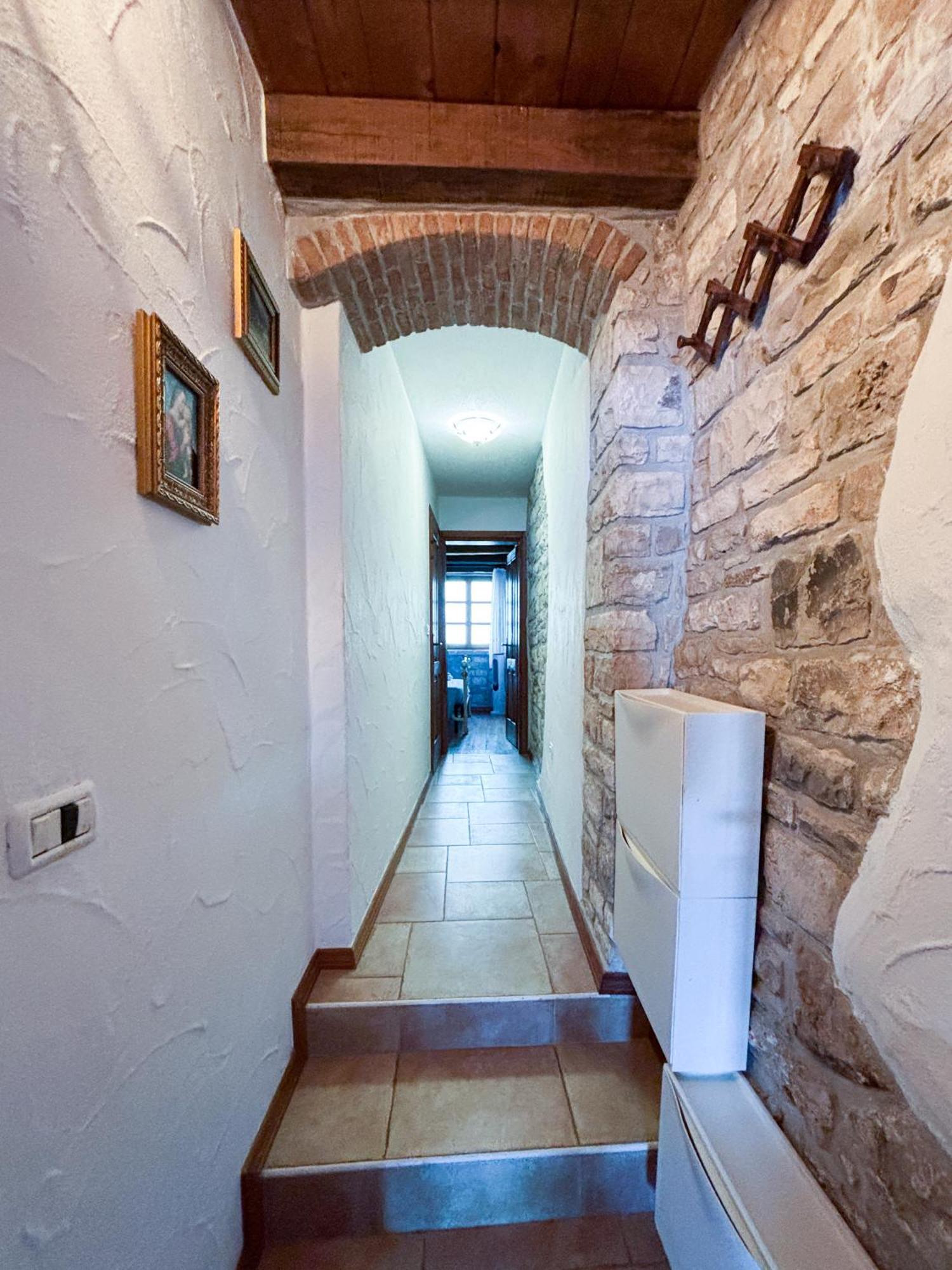 City Center Coastal Escape - Apartments With Sea View Or Cozy Room Новиград Екстериор снимка